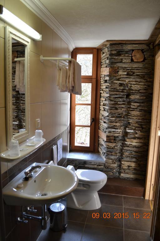 Auberge Au Naturel Des Ardennes Rochehaut Oda fotoğraf
