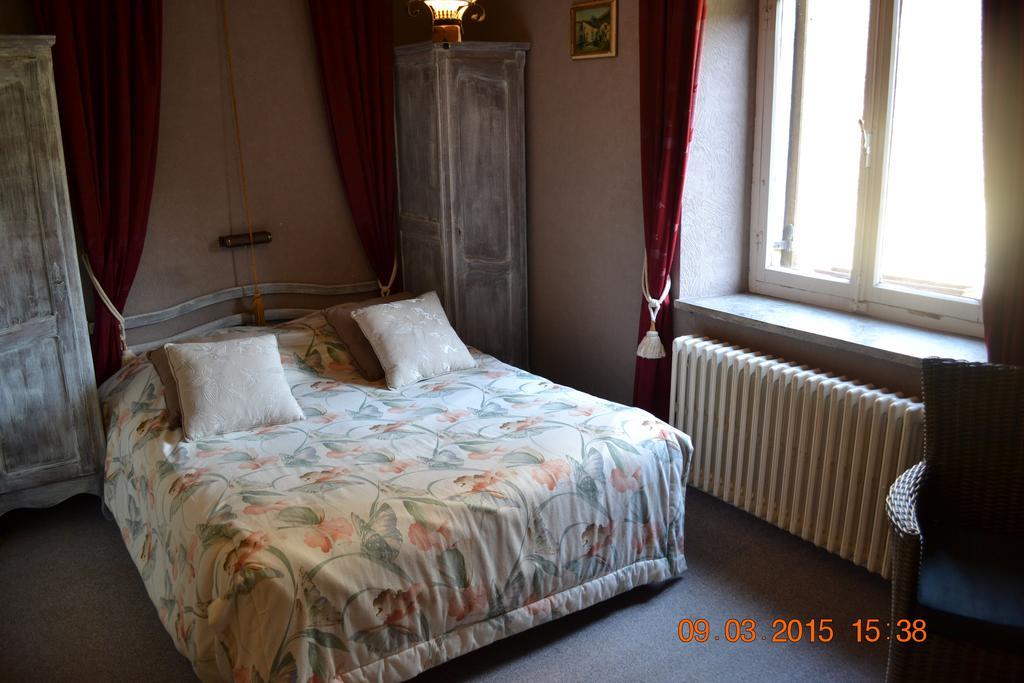 Auberge Au Naturel Des Ardennes Rochehaut Oda fotoğraf