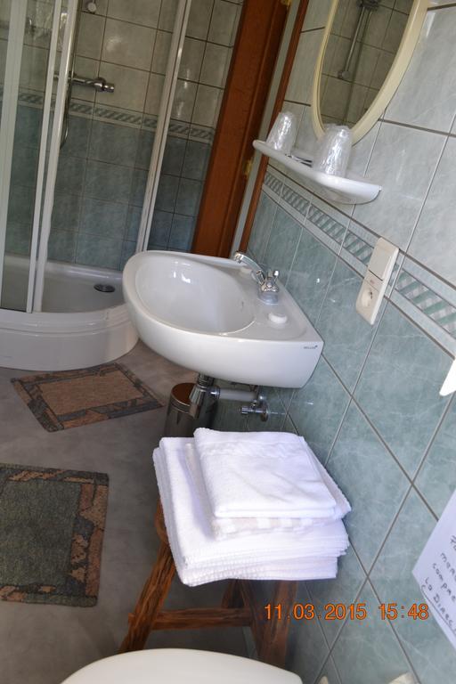 Auberge Au Naturel Des Ardennes Rochehaut Oda fotoğraf