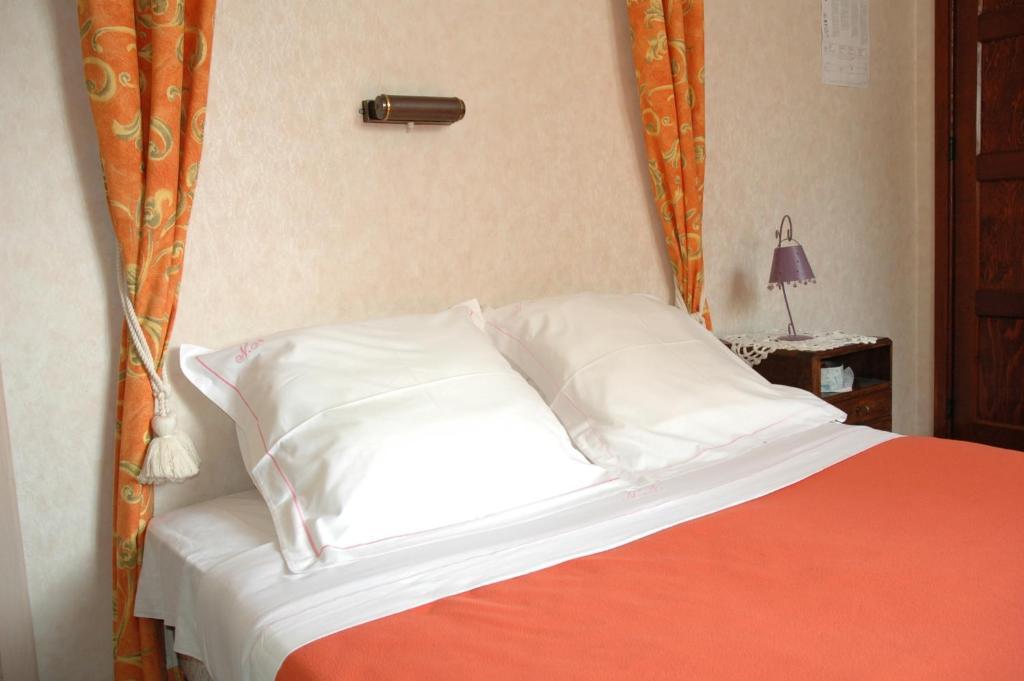Auberge Au Naturel Des Ardennes Rochehaut Oda fotoğraf